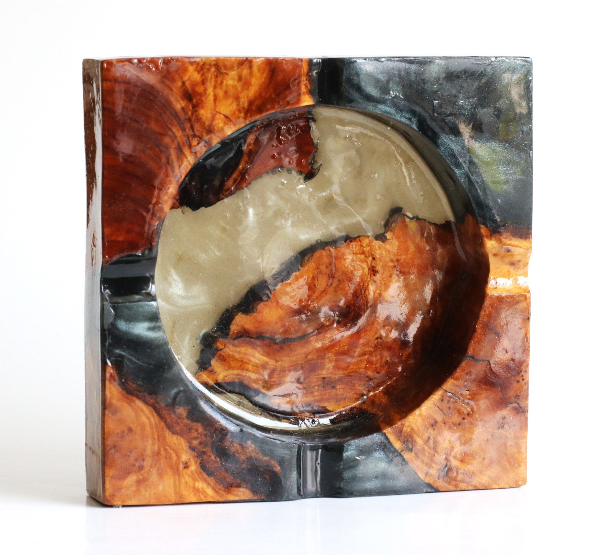 Olive Wood Ashtray-Tunisian Art Piece-World Class Gift