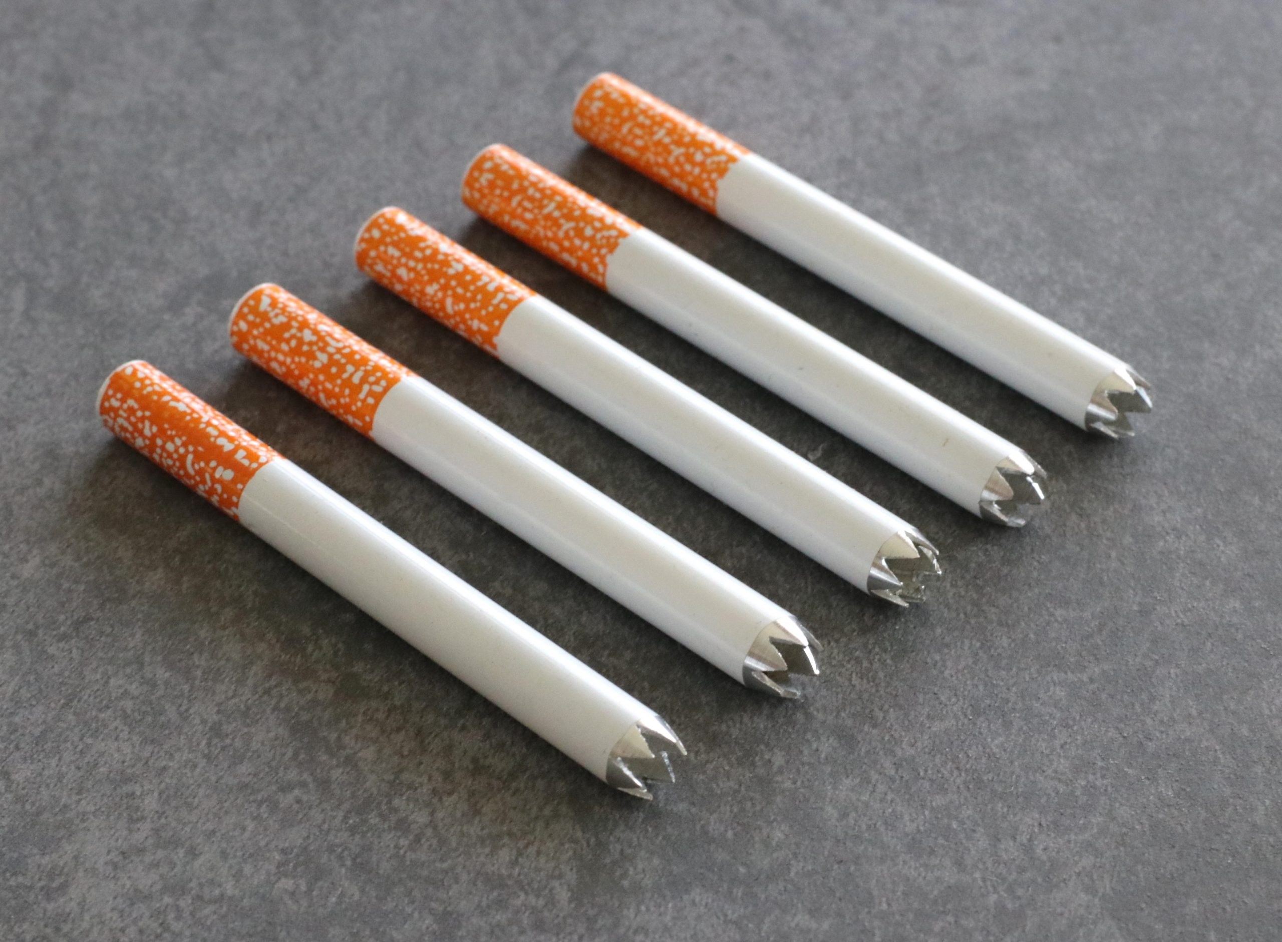2" & 3" Grinder Tip One Hitter Pipes - Lots of 5/10/20 pcs - IMG_0498-scaled